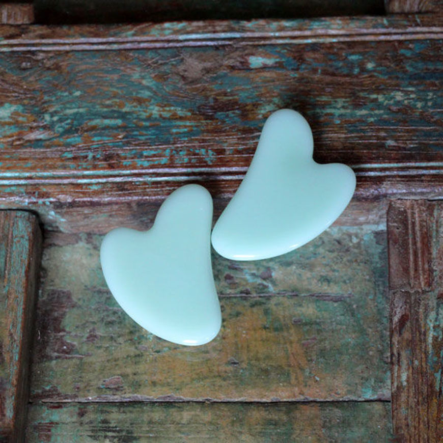 Image sur GUA SHA JADEITE Massage Tool