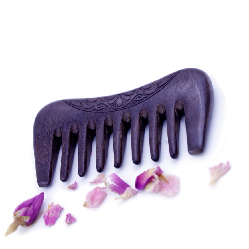 massage wooden comb