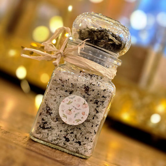 Fresh Mint Bath Salts in glass bowl with organic peppermint eucalyptus